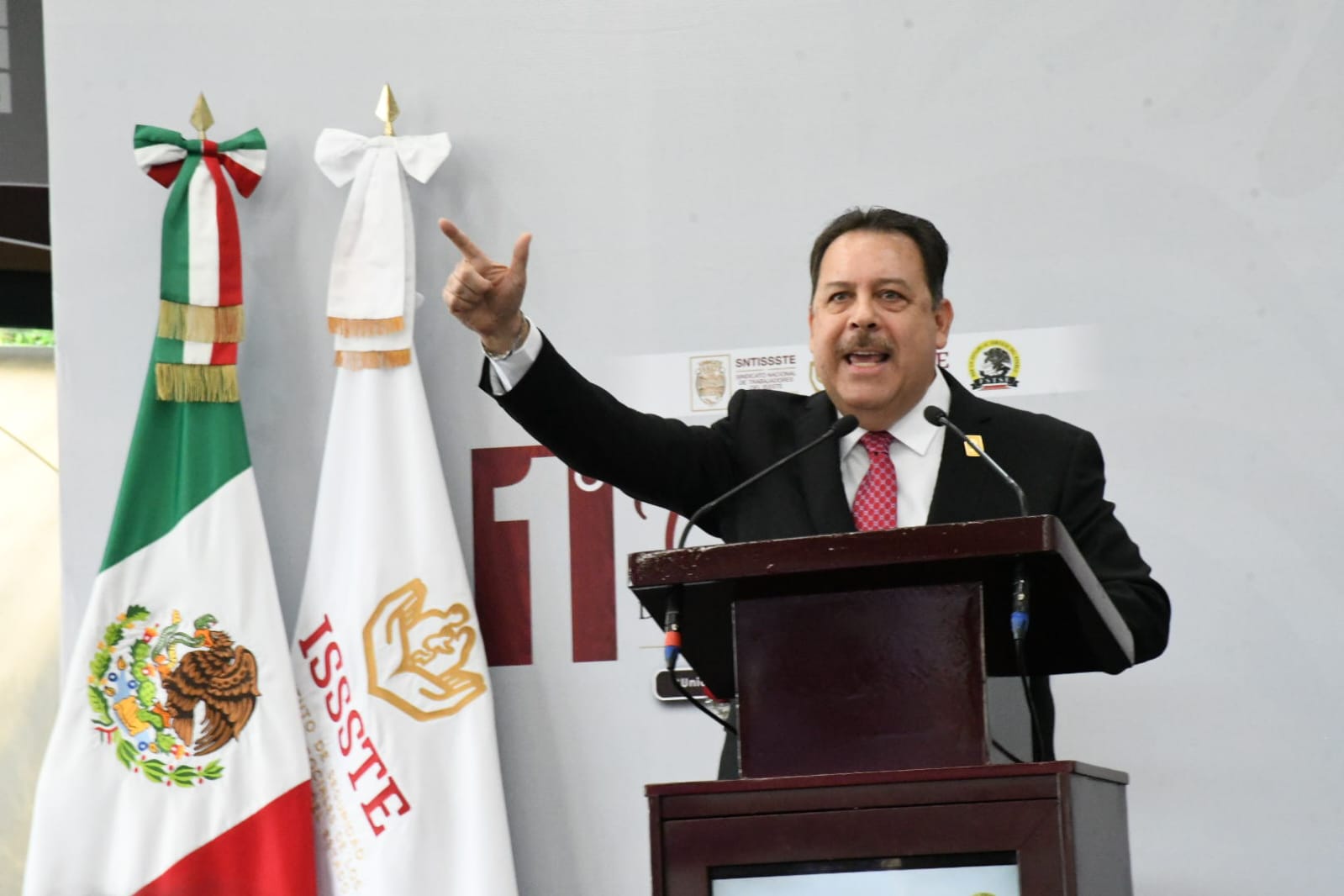  1° Octubre, "Día del Trabajadore del ISSSTE" Ceremonía de Entrega de Reconocimientos por años de Servicio